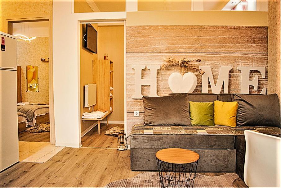 סלוניקי Kassandrou Suite Hot Tub-Jakuzzi - 2 Bedrooms - Big Balcony - Center מראה חיצוני תמונה